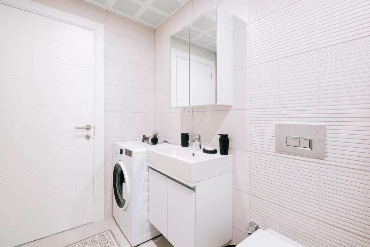 Appartement Chic Flat W Balcony 5 Min To Moda Coast In Kadikoy *